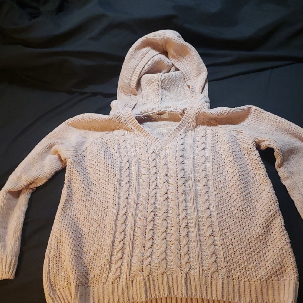 Pink knit hooded sweater